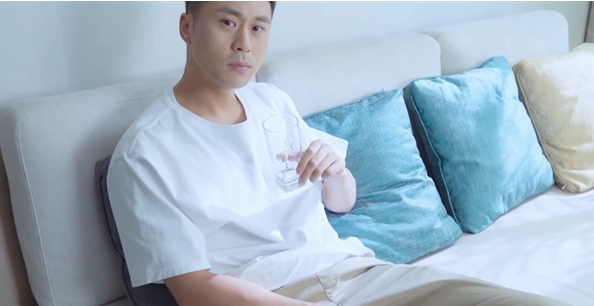 �군�ұ���Ů��Χ���й��۽�ֹ��Դ�ȫ