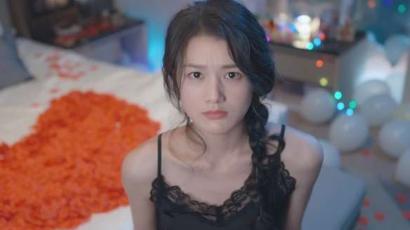 �군�ұ���Ů��Χ��������ȫ��ֹ���