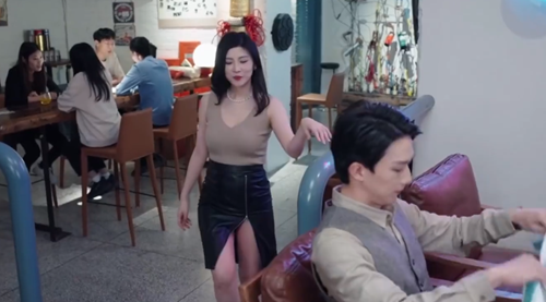 �군�ұ���Ů��Χ��DLCׯ���������ʵ���ô����