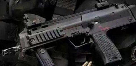 ����ͻΧs12ǹеǿ������һ��